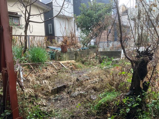 敷地内建築物解体工事(神奈川県相模原市中央区淵野辺本町)工事前の様子です。